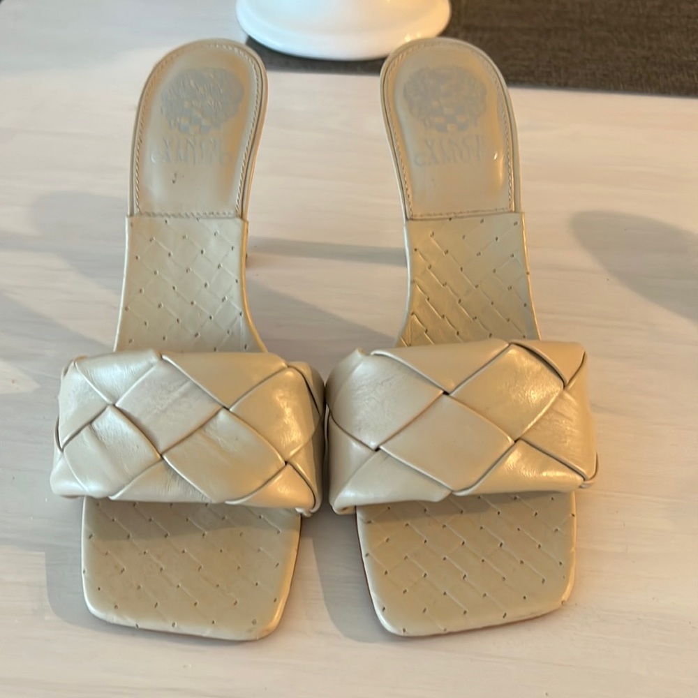VINCE CAMUTO MULES WORN ONE TIME!